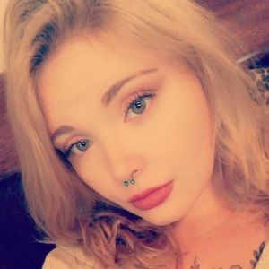 Meet your Posher, Brianne